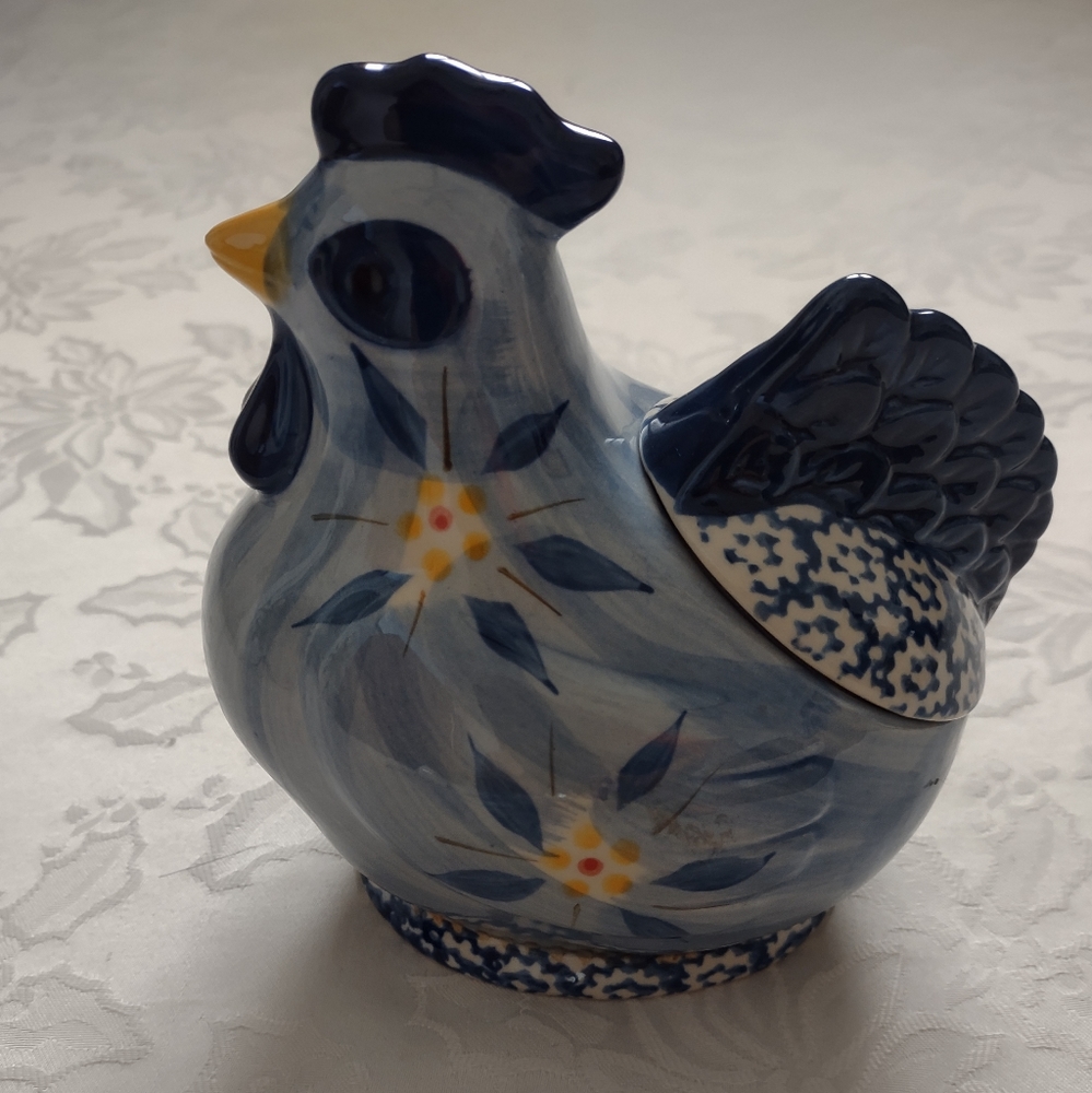 Blue bird floral painted ceramics ovenware with lid
